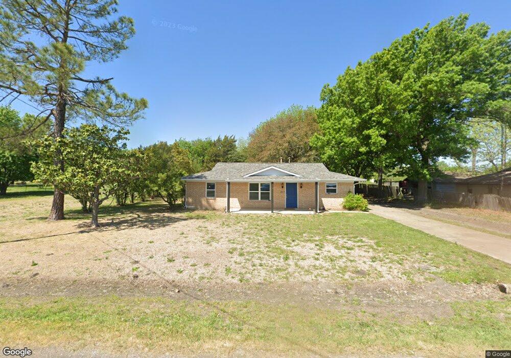 311 Tate Cir, Sherman, TX 75090 - photo 1