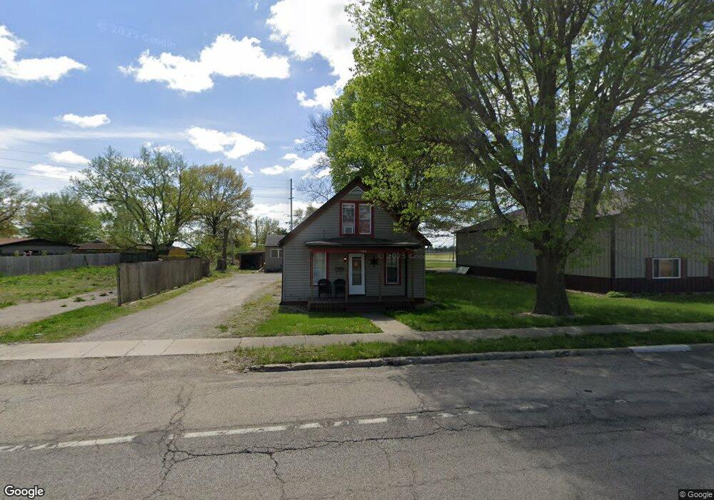 1512 N Kickapoo St, Lincoln, IL 62656 - photo 1