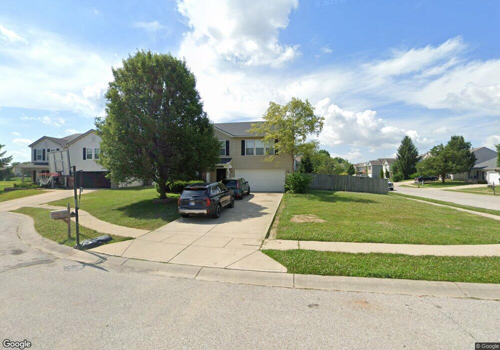 867 Moate Cir, Greenwood, IN 46143 - photo 1