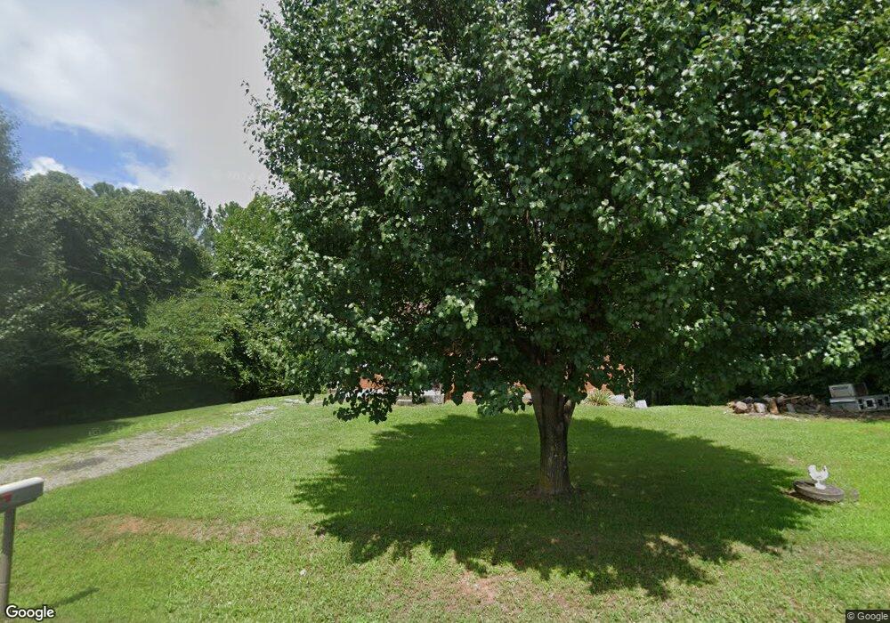 708 Price Hairston St, Martinsville, VA 24112 - photo 1