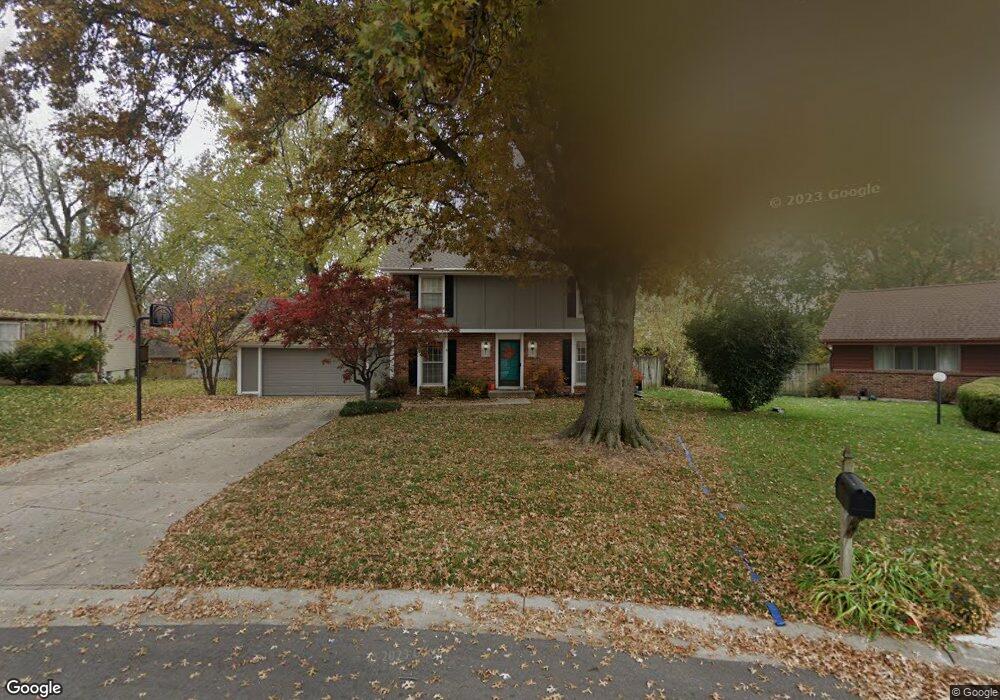 4832 Cody St, Shawnee, KS 66203 - photo 1