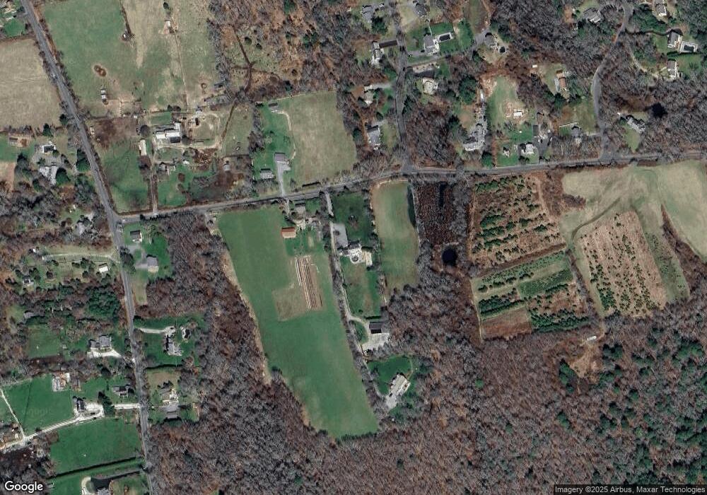 2 Windy Hill Ln, South Dartmouth, MA 02748 - photo 1