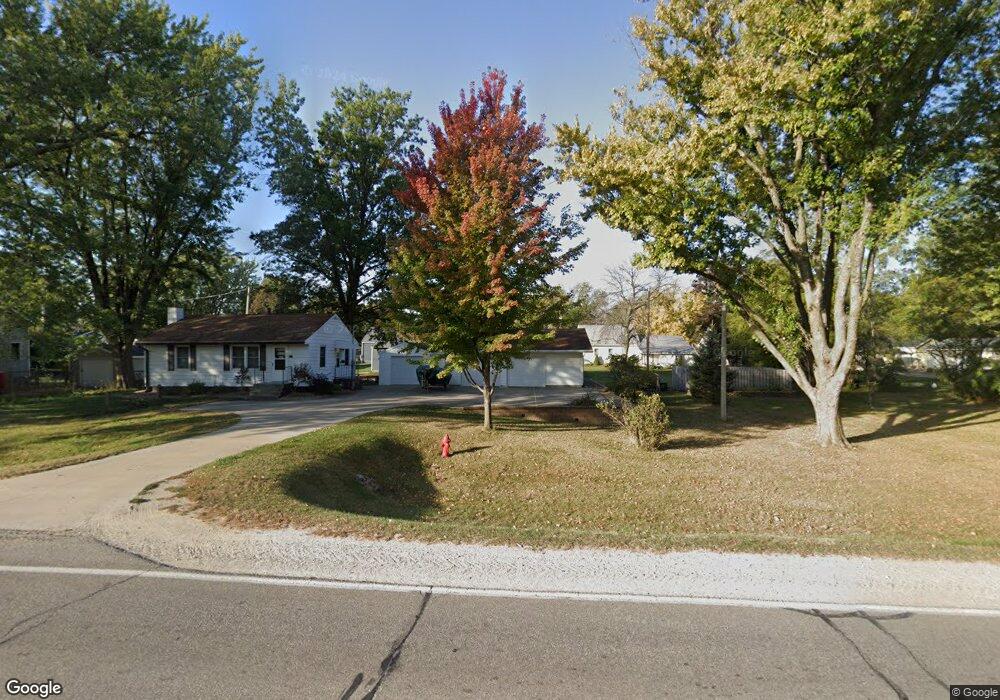 215 Franklin St, Center Point, IA 52213 - photo 1