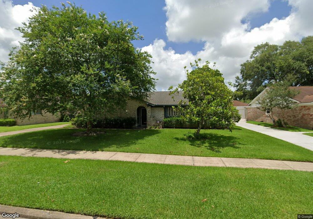 326 Dawn Hill Dr, Friendswood, TX 77546 - photo 1