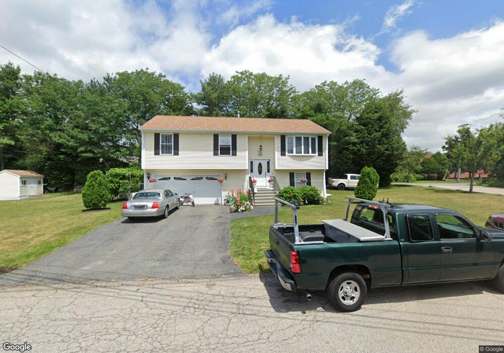 1 Hamlet Ct, Bristol, RI 02809 - photo 1