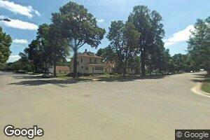 321 S 6th St, Bird Island, MN 55310