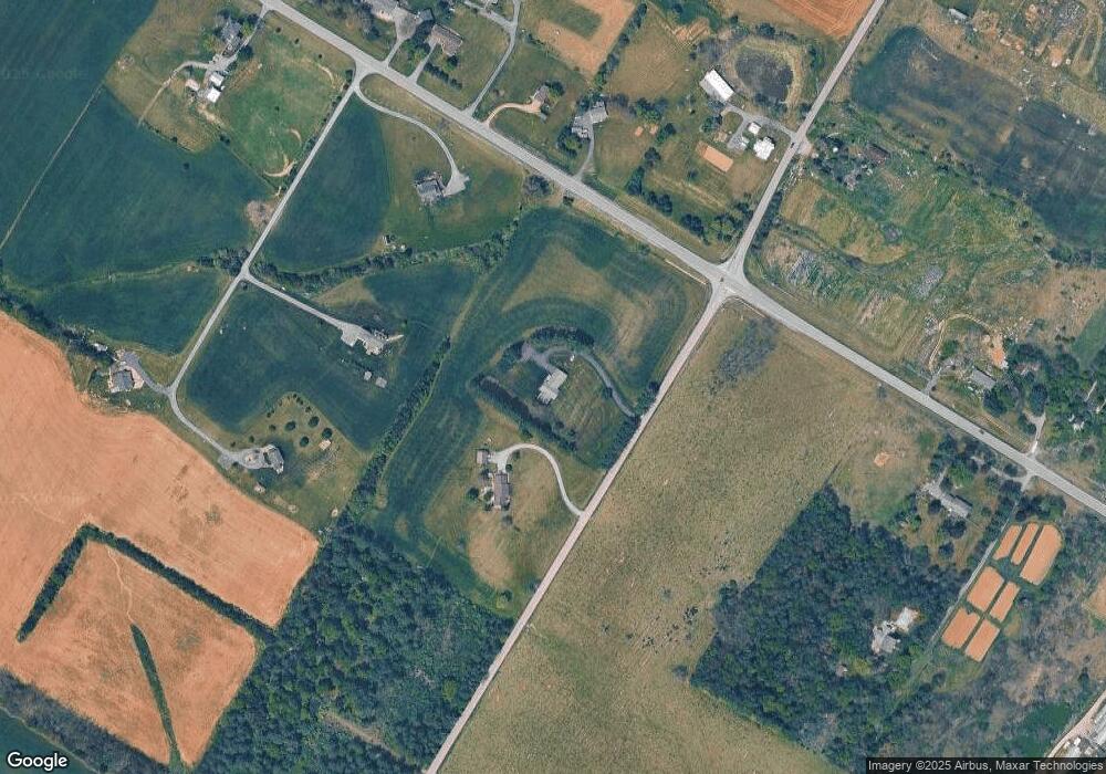 1802 Long Meadow Rd, Waynesboro, VA 22980 - photo 1