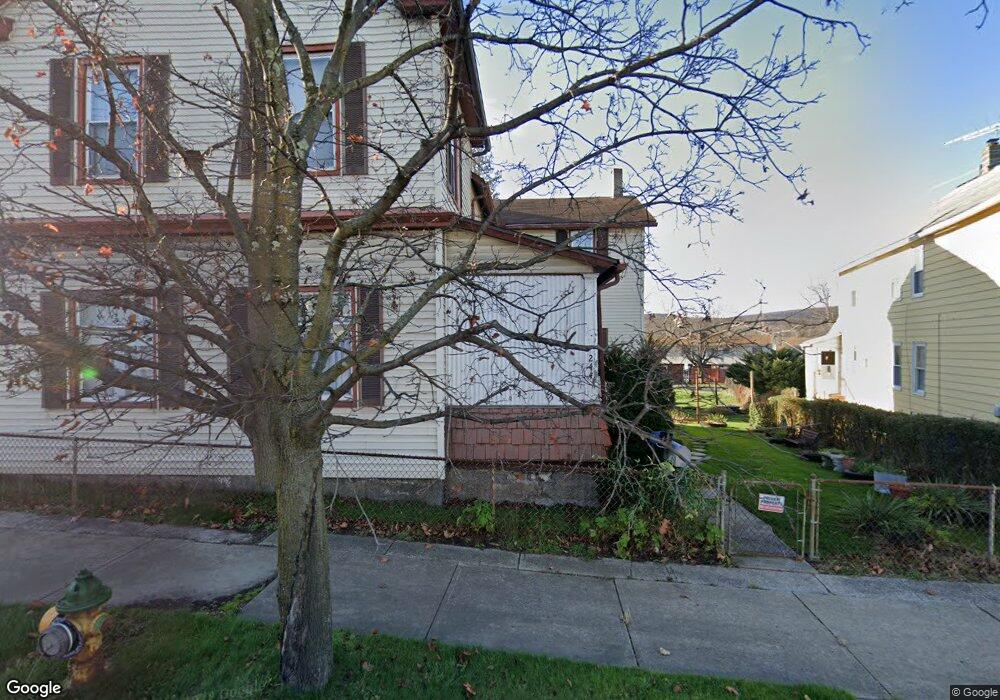 244 W Main St, Nanticoke, PA 18634 - photo 1