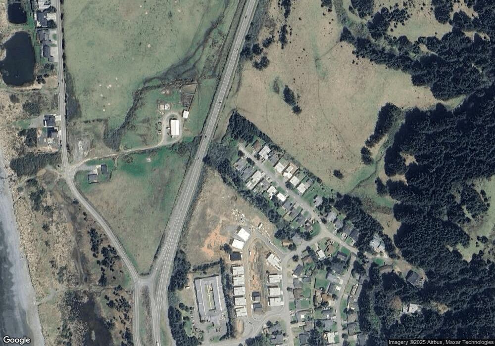 94012 Azalea Ln, Gold Beach, OR 97444 - photo 1