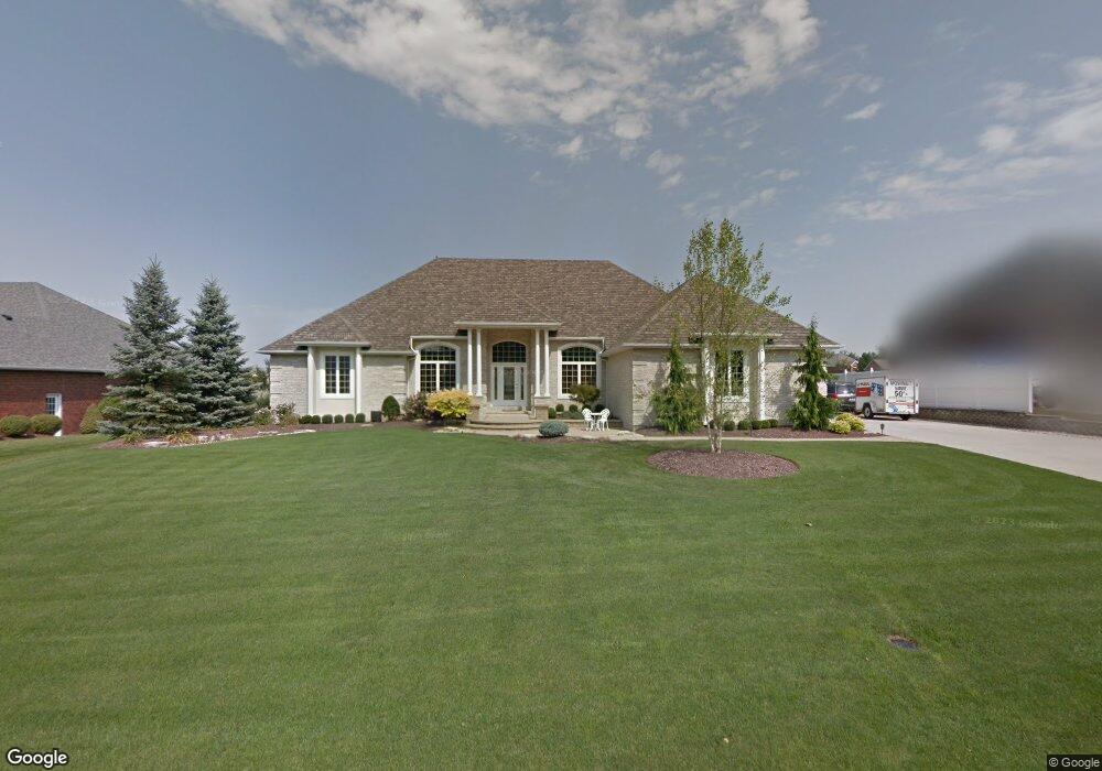 1634 Pinehurst Dr, Findlay, OH 45840 - photo 1