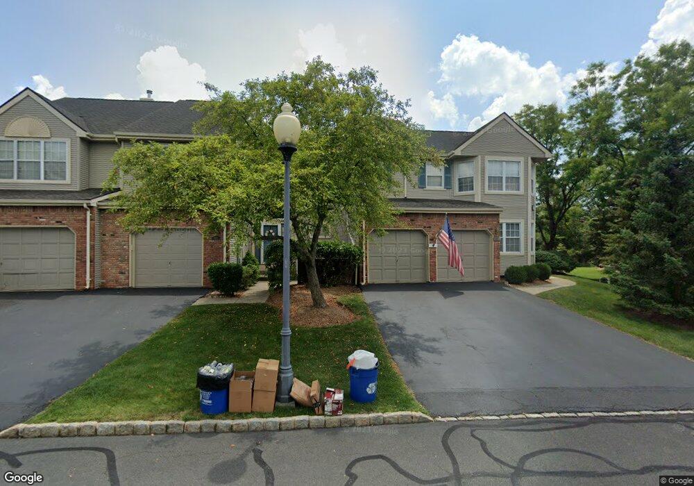 305 Porter Way W unit 305, Bridgewater, NJ 08807 - photo 1