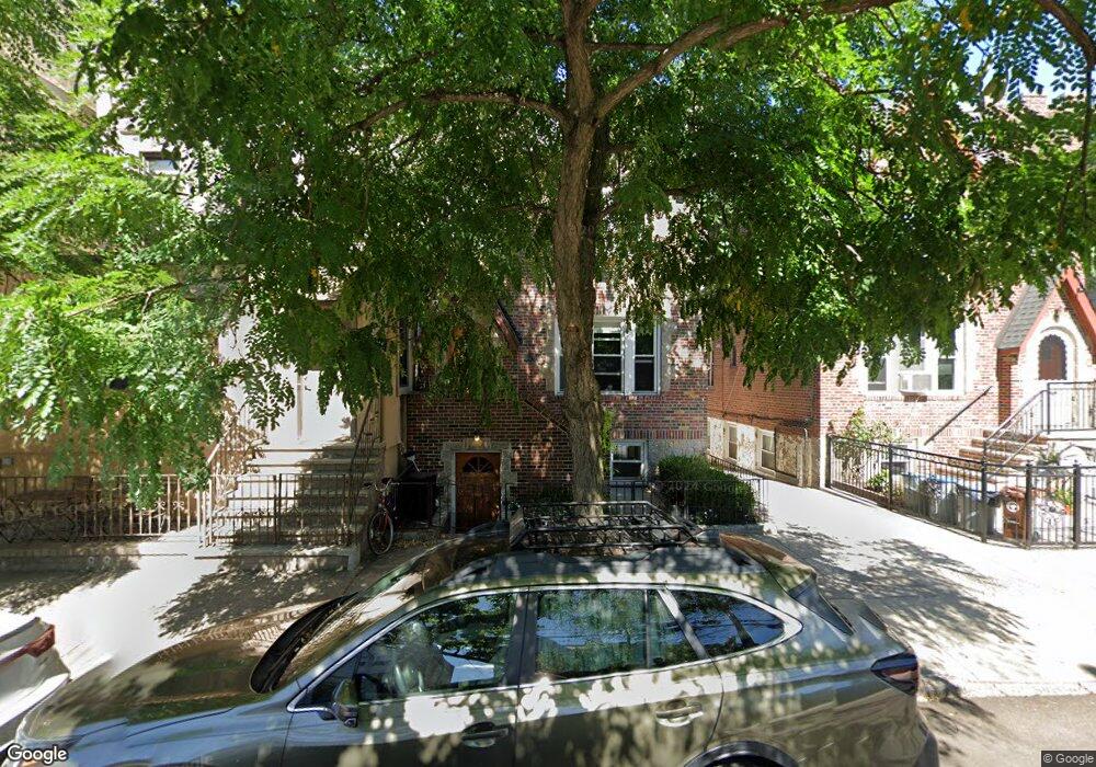 3234 46th St, Astoria, NY 11103 - photo 1