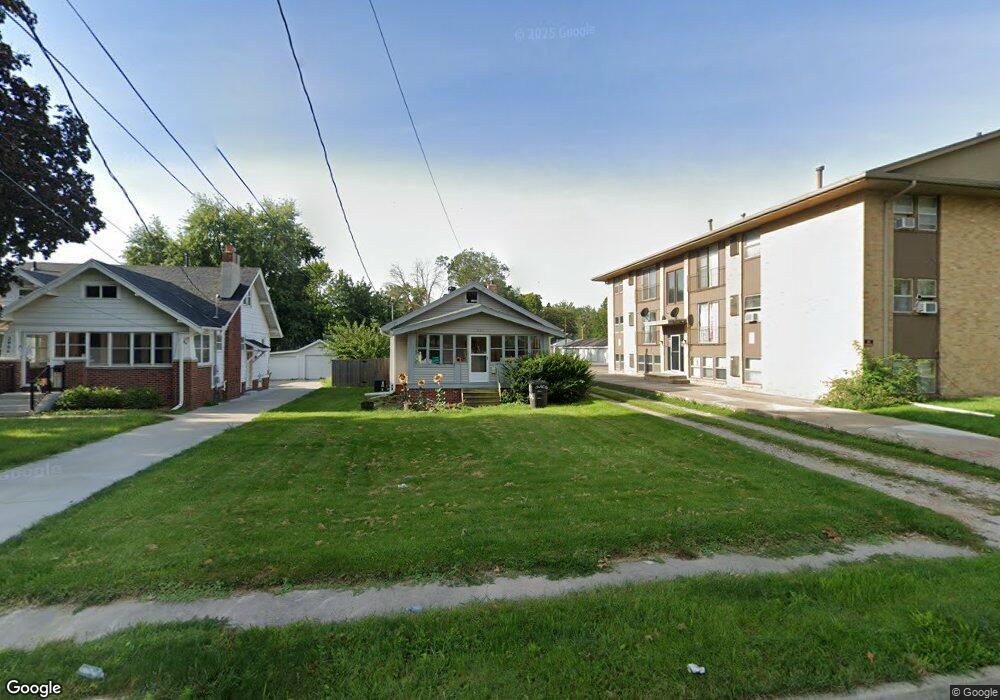2906 Arnold Rd, Des Moines, IA 50310 - photo 1
