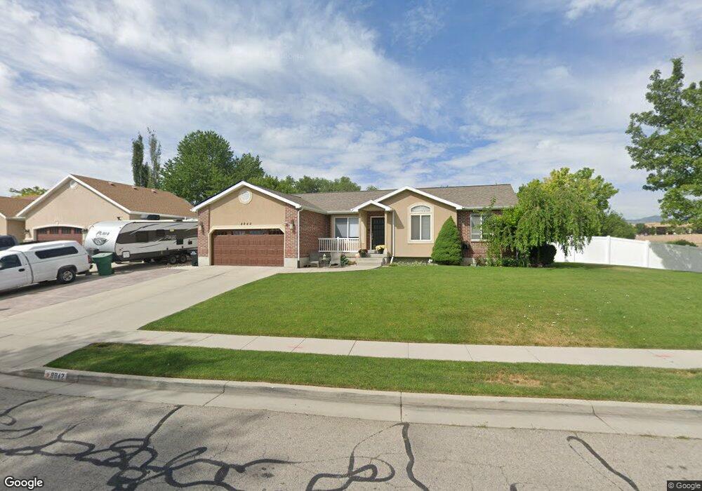 8842 Pagoda Tree Ln, West Jordan, UT 84088 - photo 1