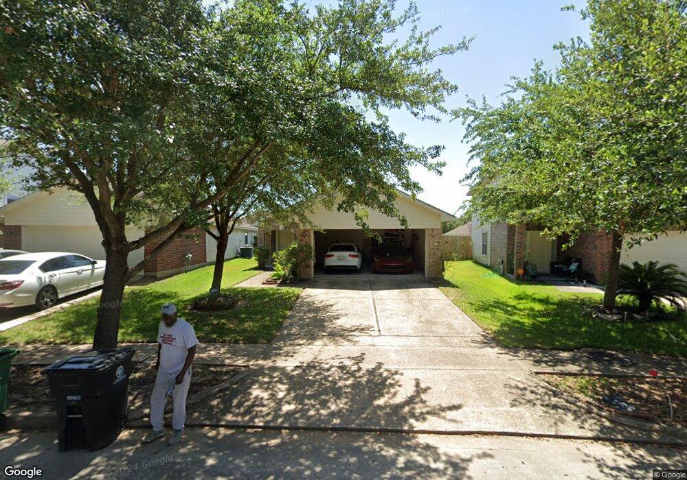 9002 Sporan Ln, Houston, TX 77075 - photo 1