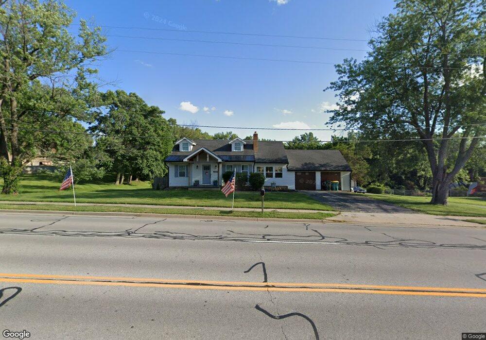 12833 Johnson Dr, Shawnee, KS 66216 - photo 1