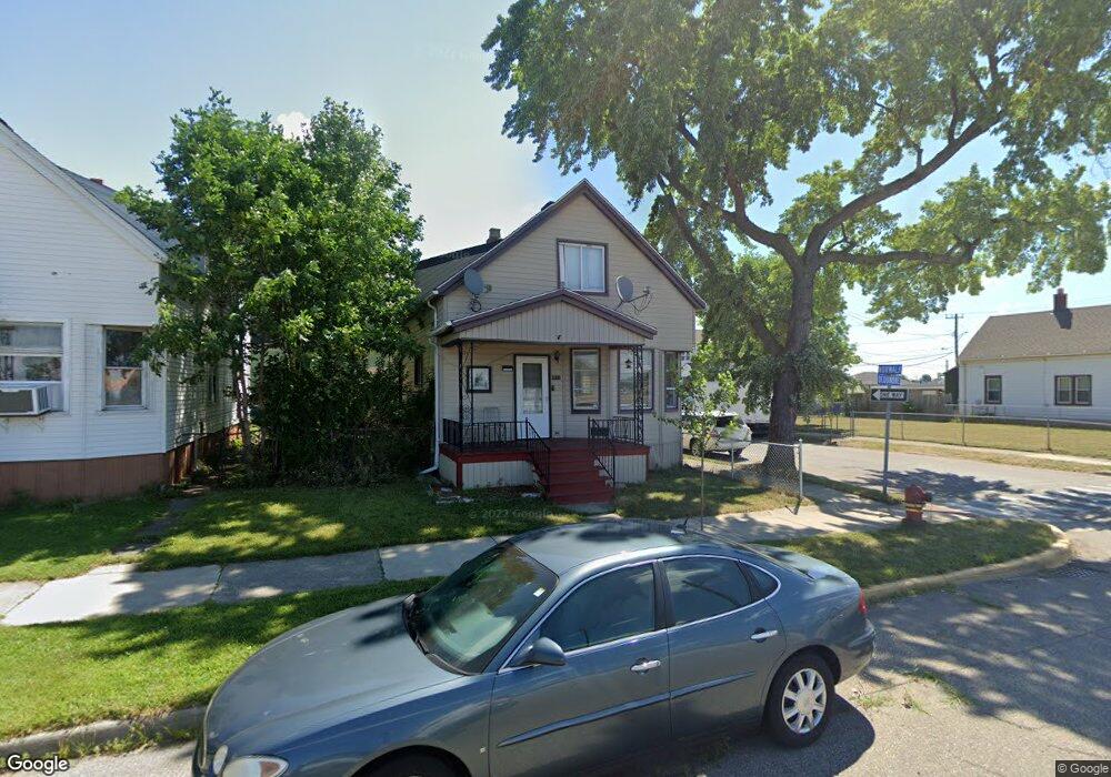 9602 Dequindre St, HamtraMcK, MI 48212 - photo 1