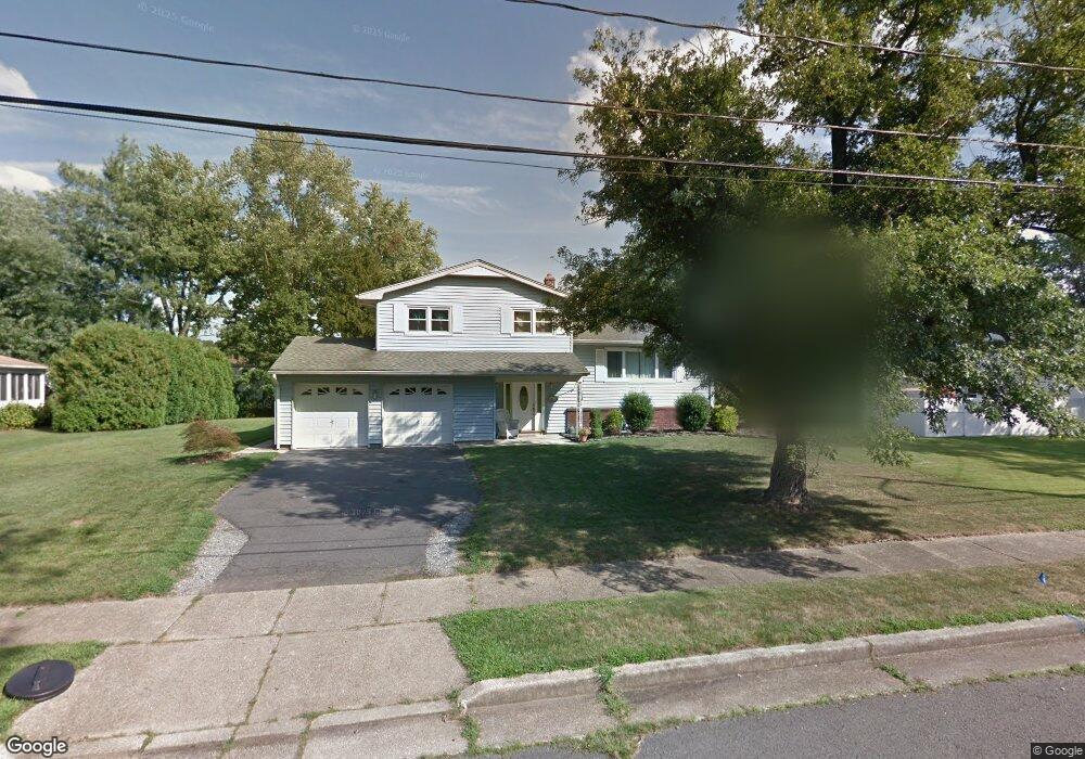 6 Mohawk Dr, Matawan, NJ 07747 - photo 1