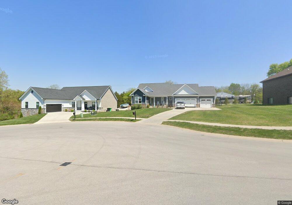 8012 Ridge Way, Georgetown, IN 47122 - photo 1