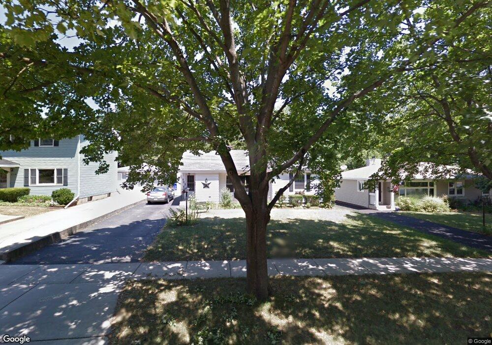 903 E Evergreen St, Wheaton, IL 60187 - photo 1