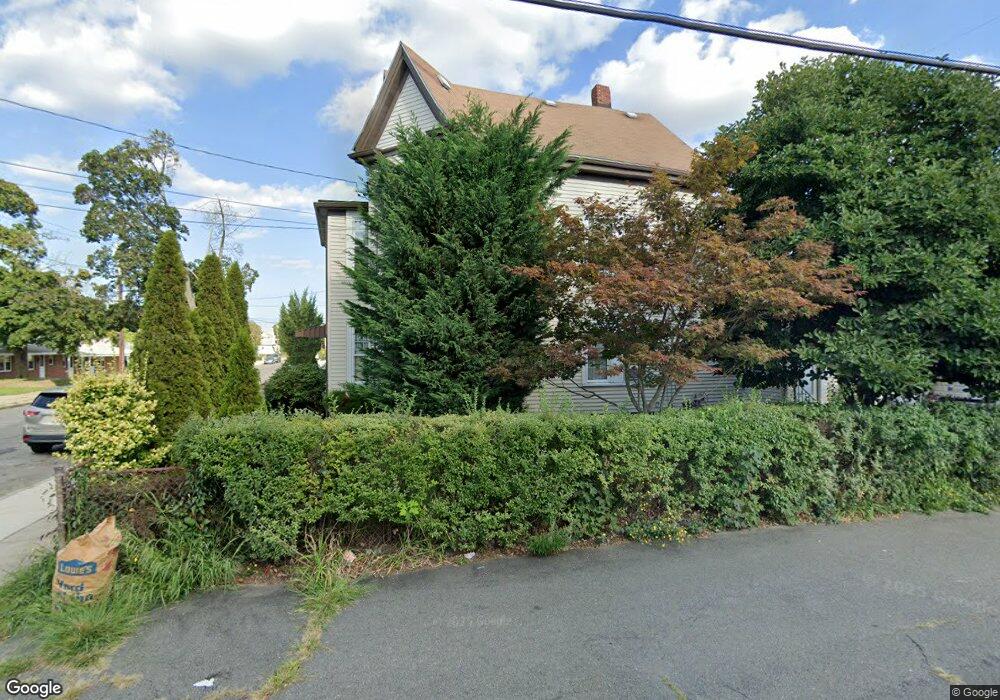 168 Oliver St unit 1, Malden, MA 02148 - photo 1