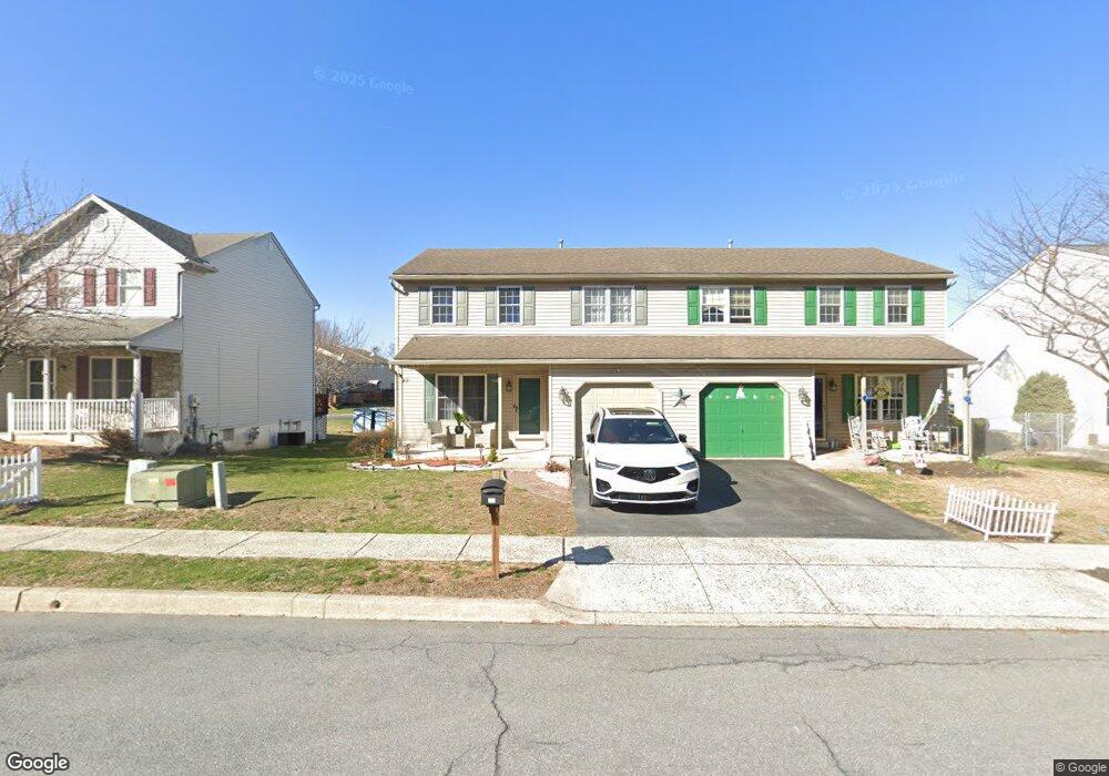 217 Bainbridge Cir, Reading, PA 19608 - photo 1