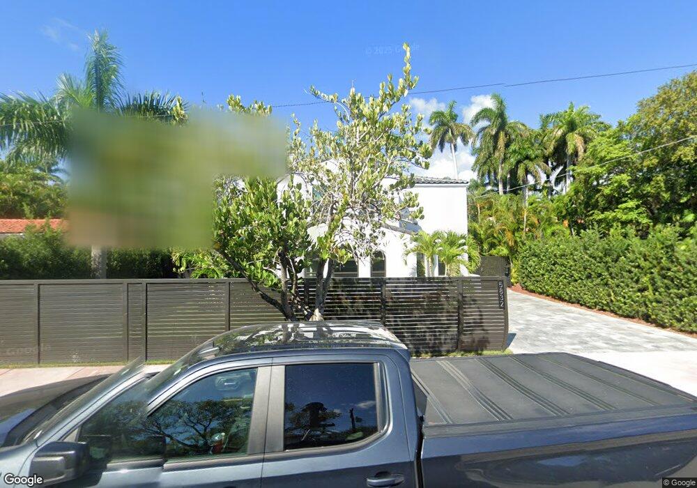 5832 Alton Rd, Miami Beach, FL 33140 - photo 1