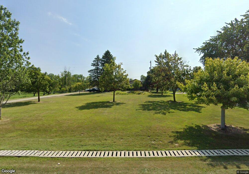 2450 N Mckinley Rd, Flushing, MI 48433 - photo 1