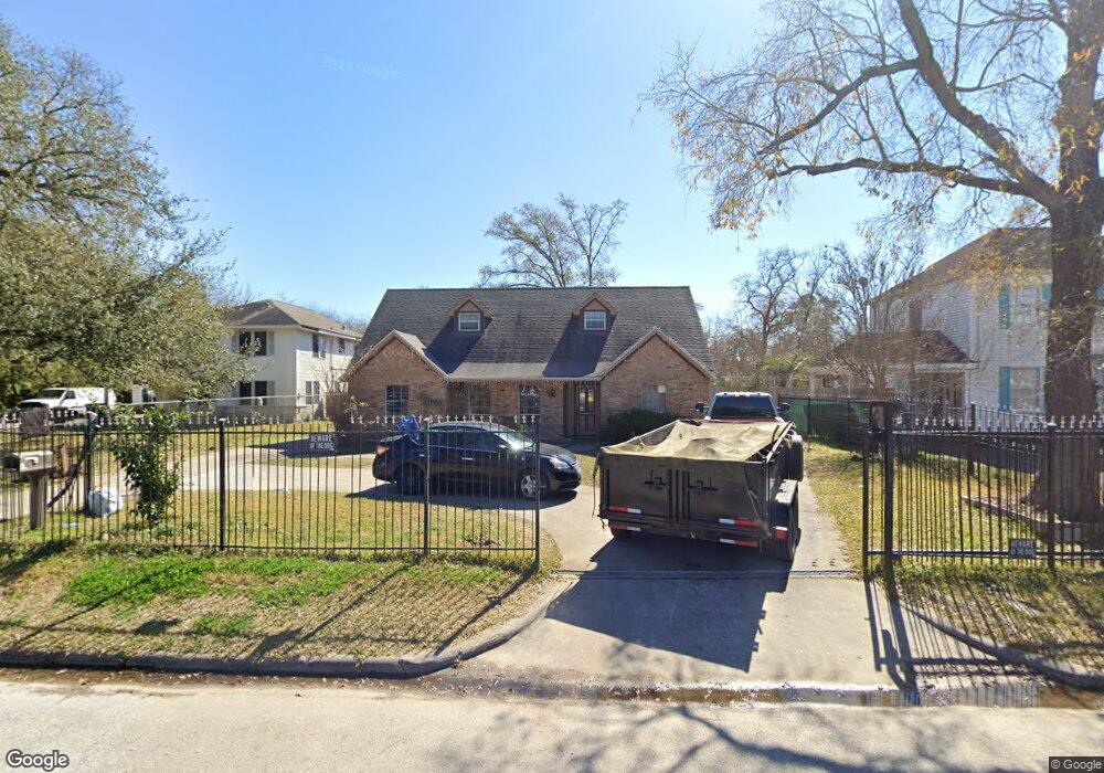 8164 Ogden St, Houston, TX 77017 - photo 1