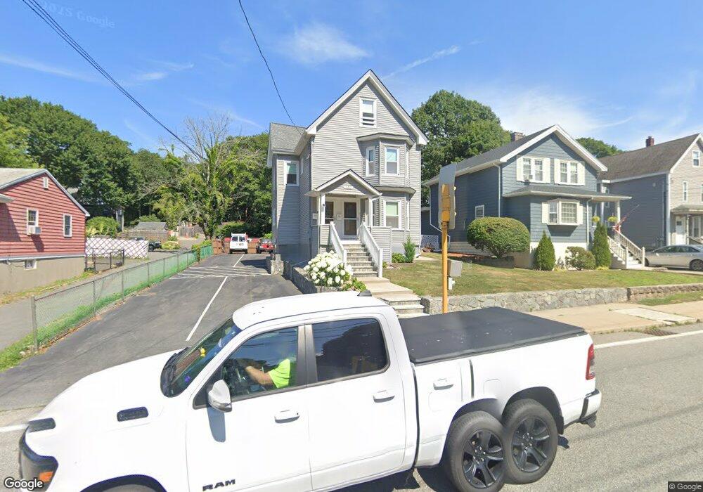 380 Central St unit 2, Saugus, MA 01906 - photo 1