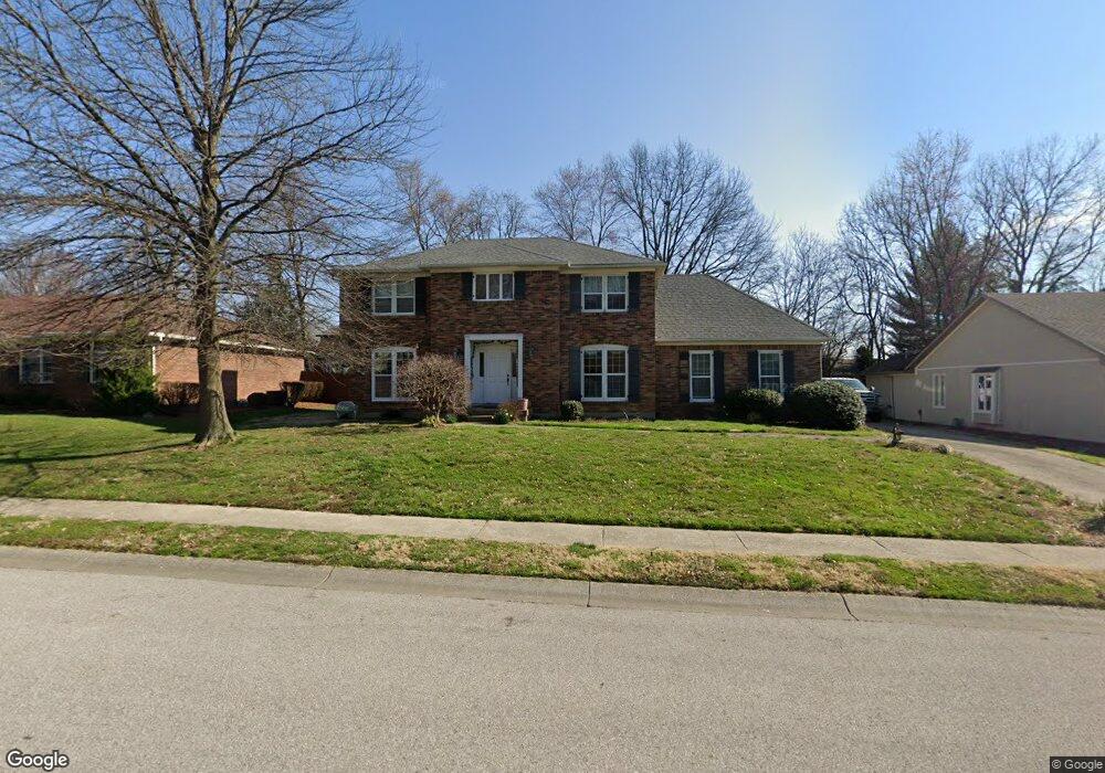 1115 Woodfield Dr, New Albany, IN 47150 - photo 1