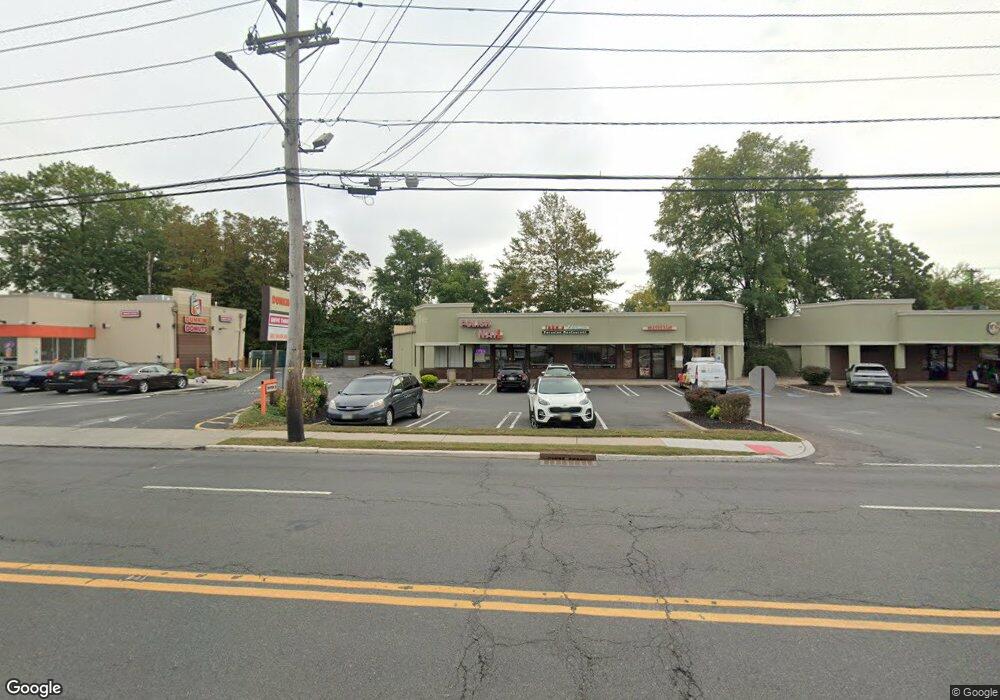 570 Union Ave, Middlesex, NJ 08846 - photo 1