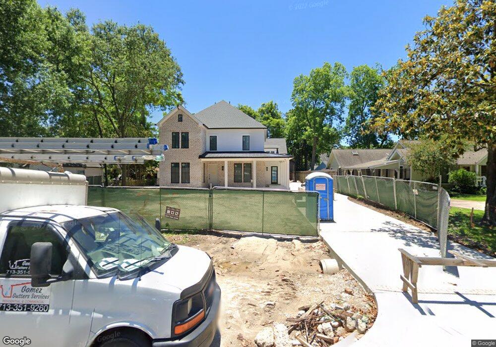 235 W 34th St, Houston, TX 77018 - photo 1