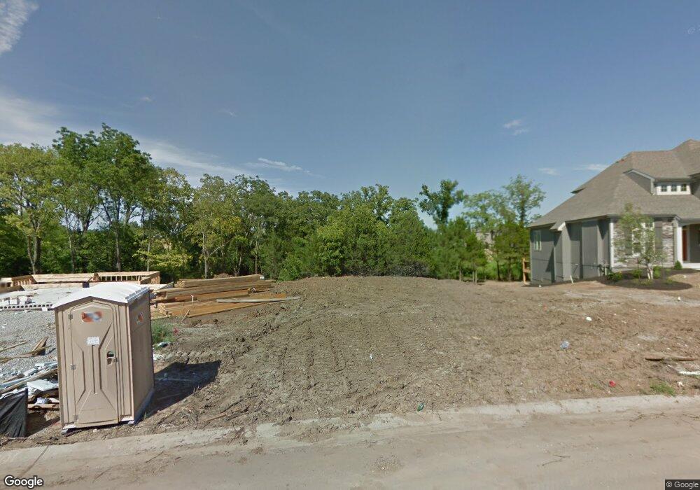 9723 Shady Bend Cir, Lenexa, KS 66227 - photo 1