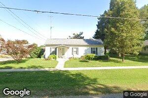 112 N Prairie St, Raymond, IL 62560