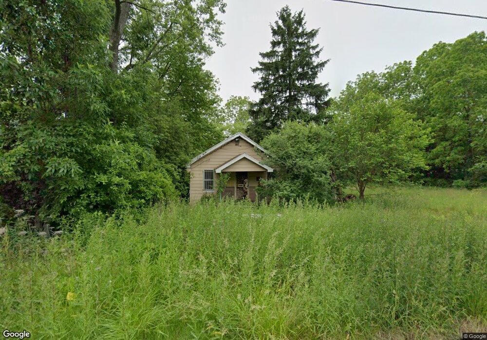 1076 Rex Ave, Flint, MI 48505 - photo 1