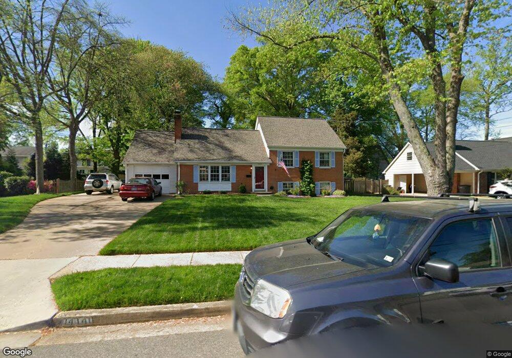 1409 Cool Spring Dr, Alexandria, VA 22308 - photo 1