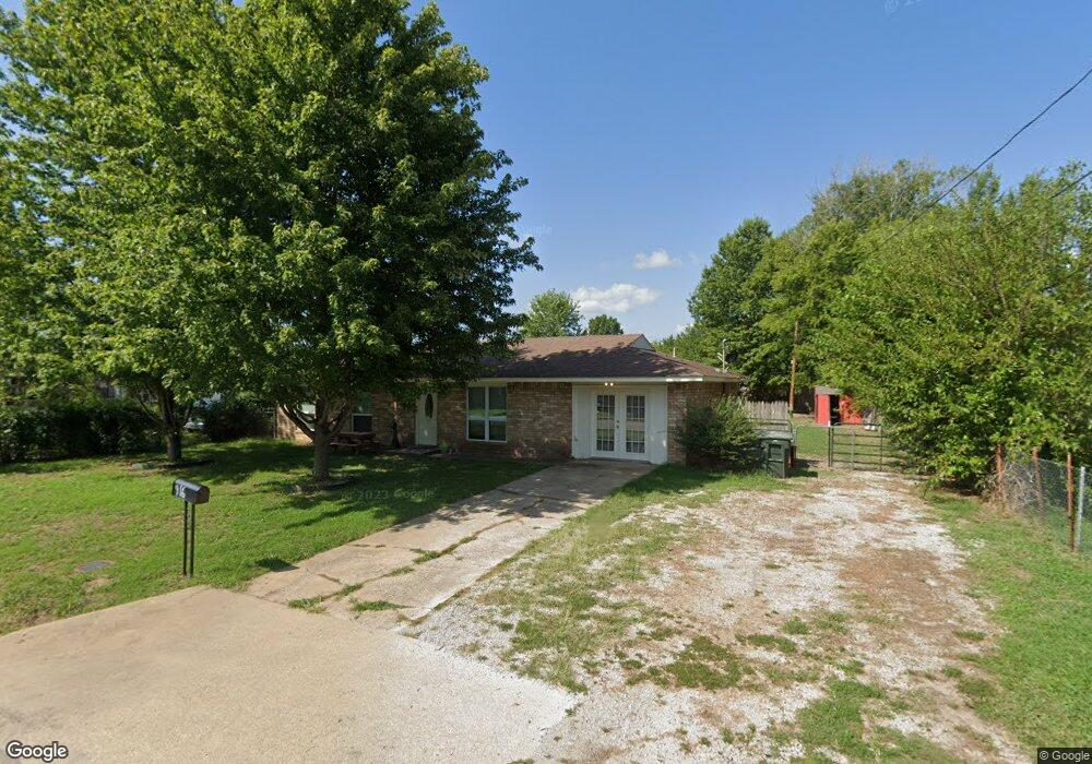 916 S Broadway St, Skiatook, OK 74070 - photo 1