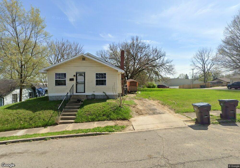 1429 W 15th St, Anderson, IN 46016 - photo 1
