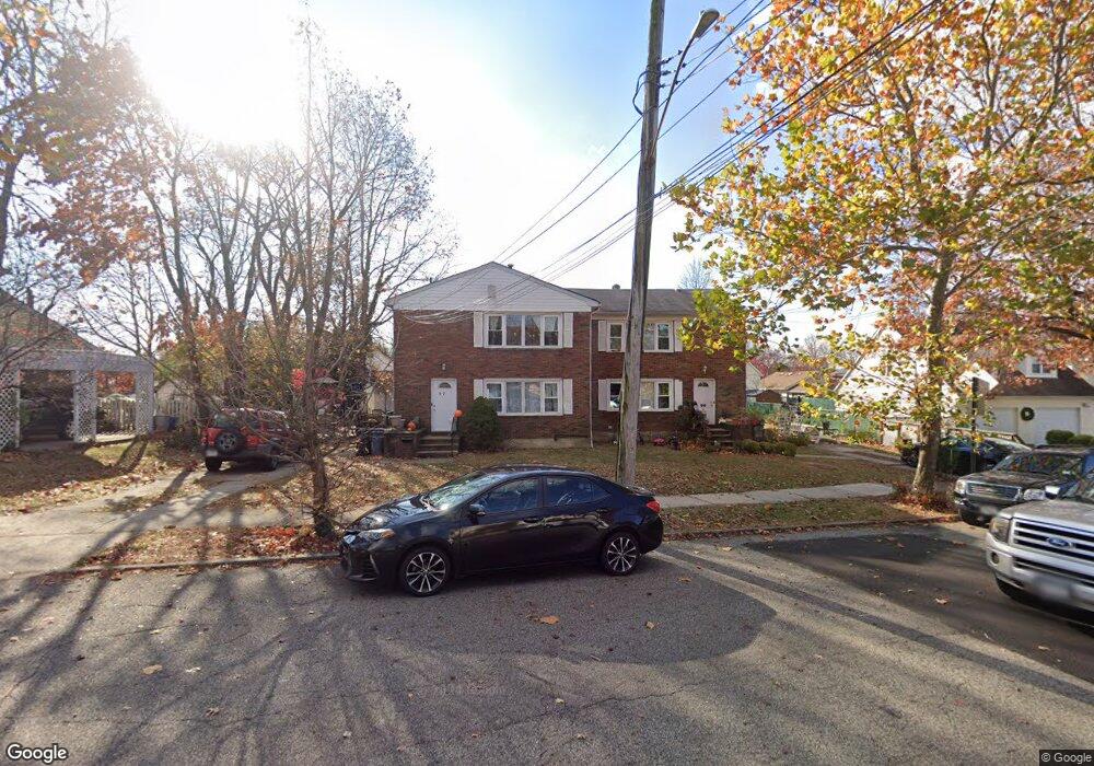 92 Pleasant Plains Ave, Staten Island, NY 10309 - photo 1