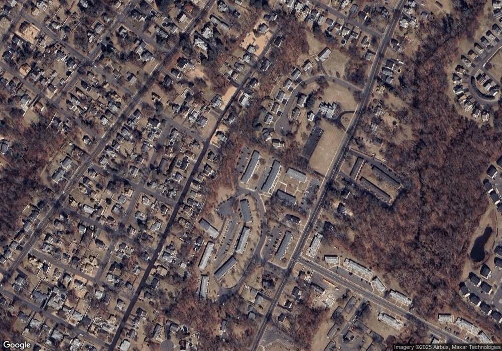 38 Sigwin Cir unit 38, Wallingford, CT 06492 - photo 1