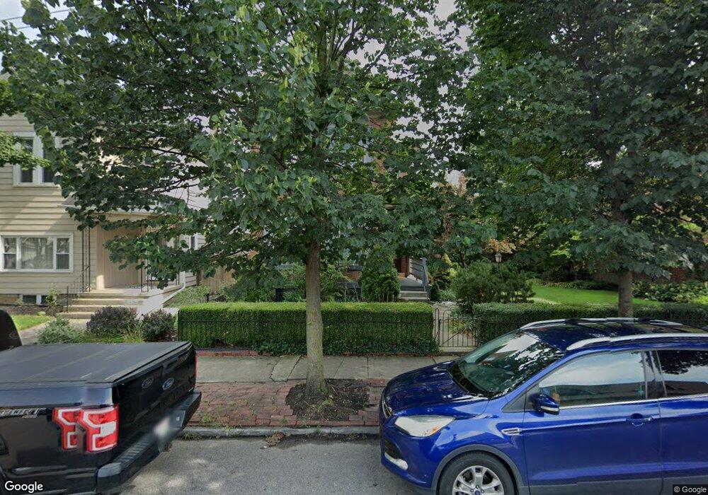 372 Reinhard Ave, Columbus, OH 43206 - photo 1