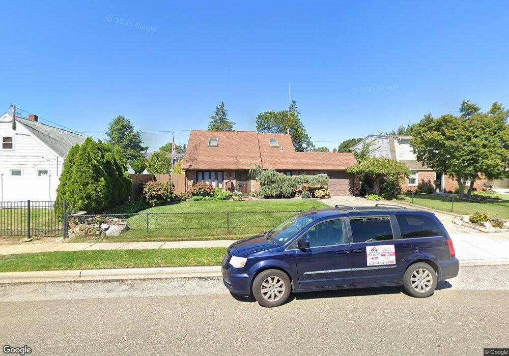 66 Ranch Ln, Levittown, NY 11756 - photo 1