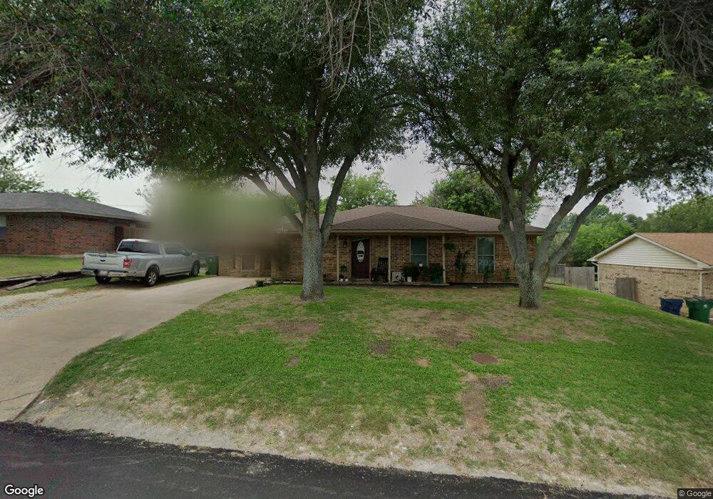 705 W Mulberry St, Decatur, TX 76234 - photo 1