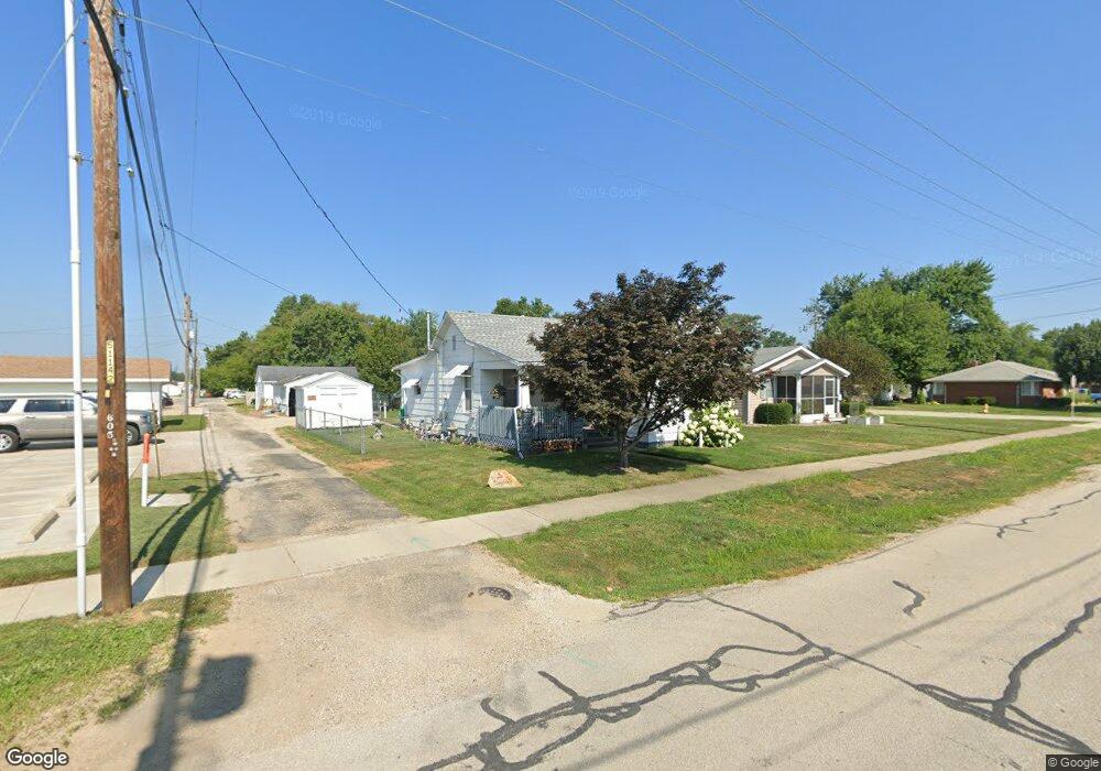 107 N Mulberry St, Effingham, IL 62401 - photo 1