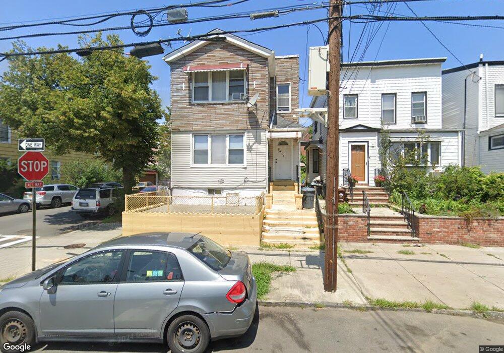 8401 95th Ave, Ozone Park, NY 11416 - photo 1