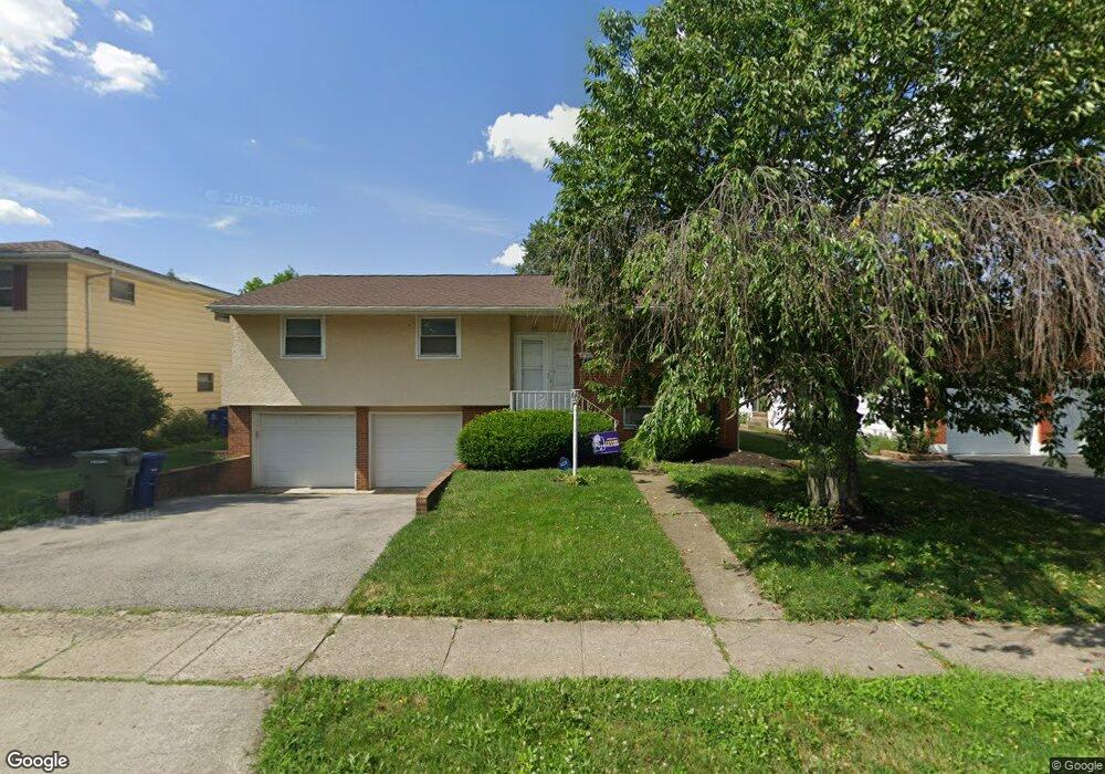 1314 Belden Rd, Columbus, OH 43229 - photo 1