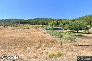 5720 Eagle Valley Rd, Yoncalla, OR 97499