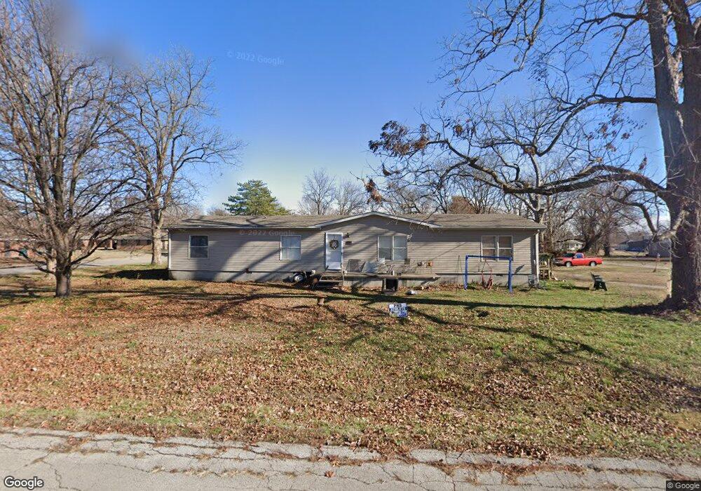 500 S 27th St, Parsons, KS 67357 - photo 1