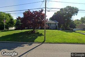 3 Branch Dr, Smithtown, NY 11787